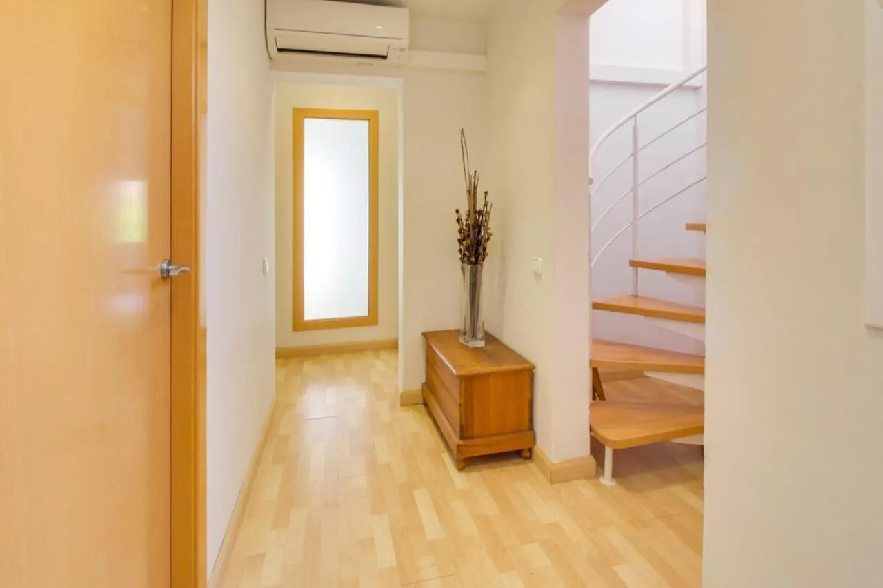 Fabulous 2 Bed With Terrace Close To Plaza Espana Barcelona 0*,  Spain