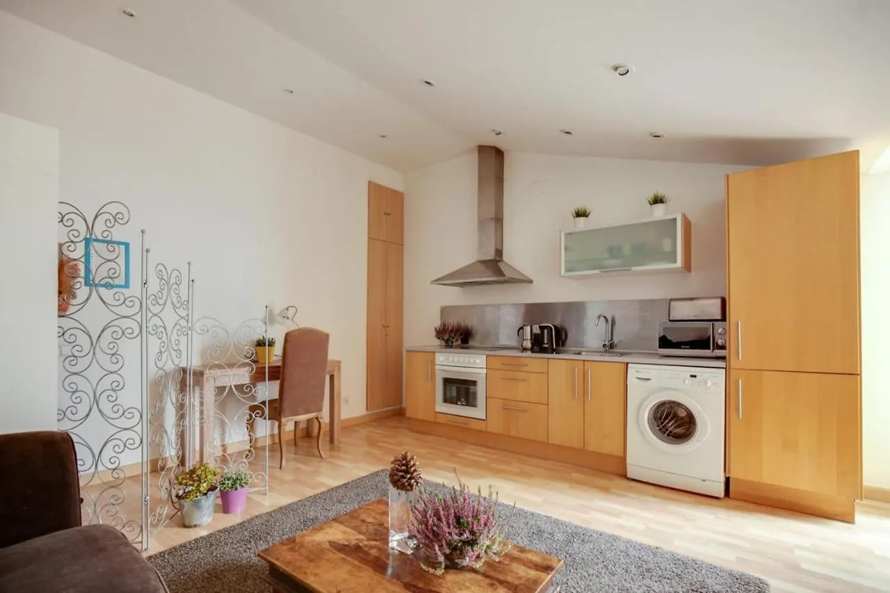 Διαμέρισμα Fabulous 2 Bed With Terrace Close To Plaza Espana Βαρκελώνη Ισπανία