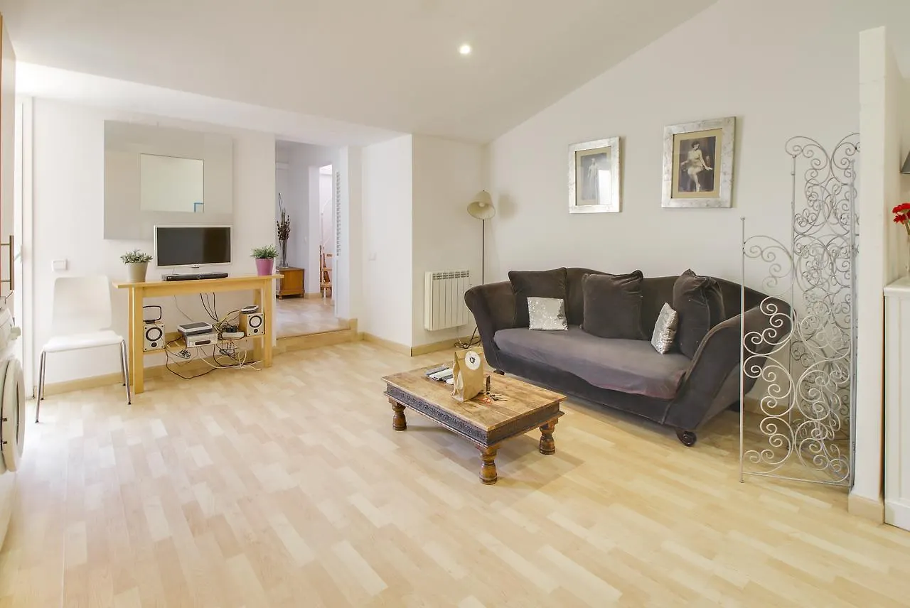 Fabulous 2 Bed With Terrace Close To Plaza Espana Βαρκελώνη Διαμέρισμα